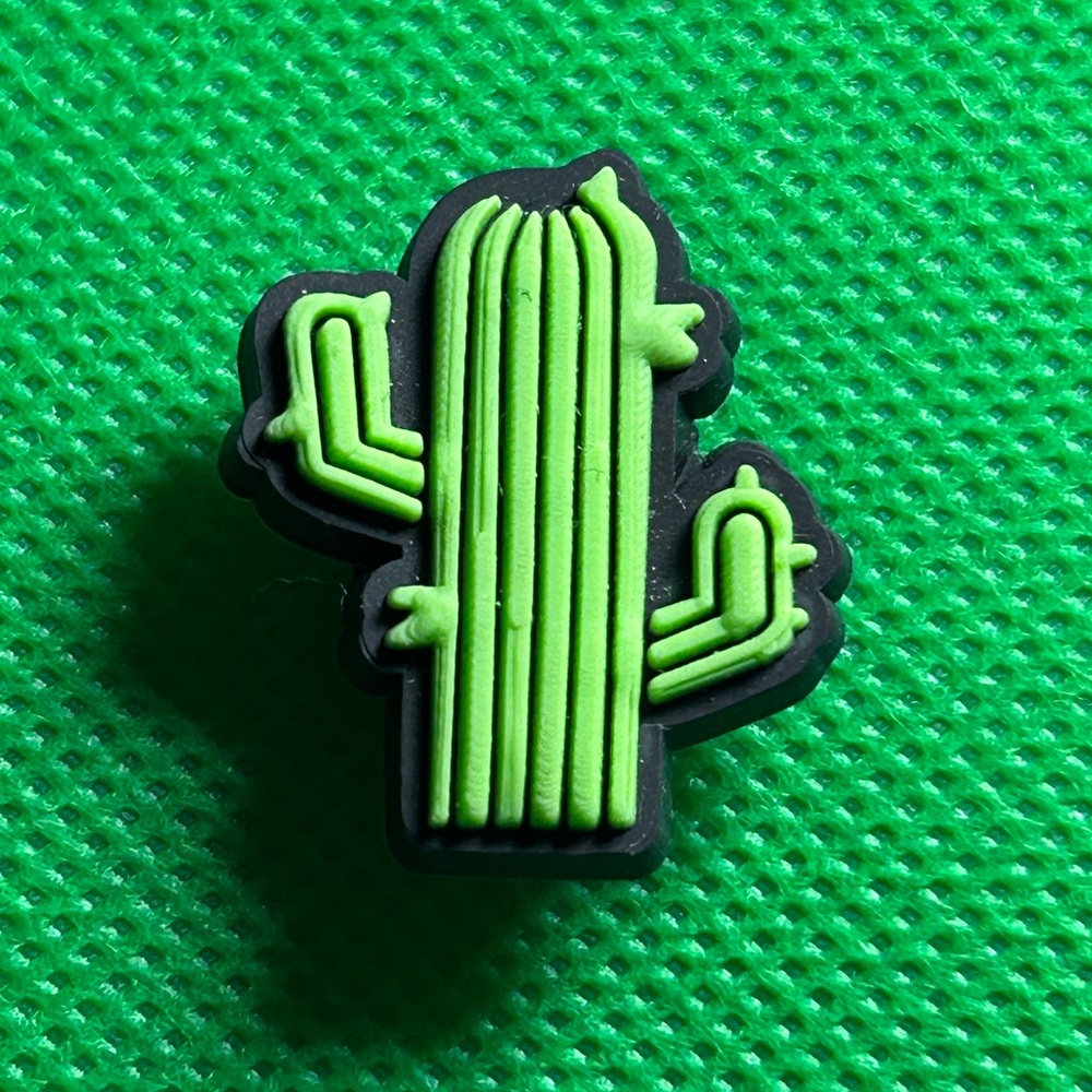 🌼 (5/$10 or 10/$15)NEW “I love Gardening” Croc Charm Collection flowers